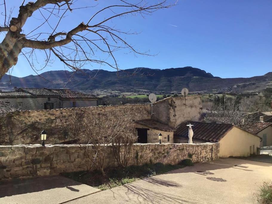 Gite Confortable Village Medieval Sainte-Jalle Baronnies Provencales Exterior foto